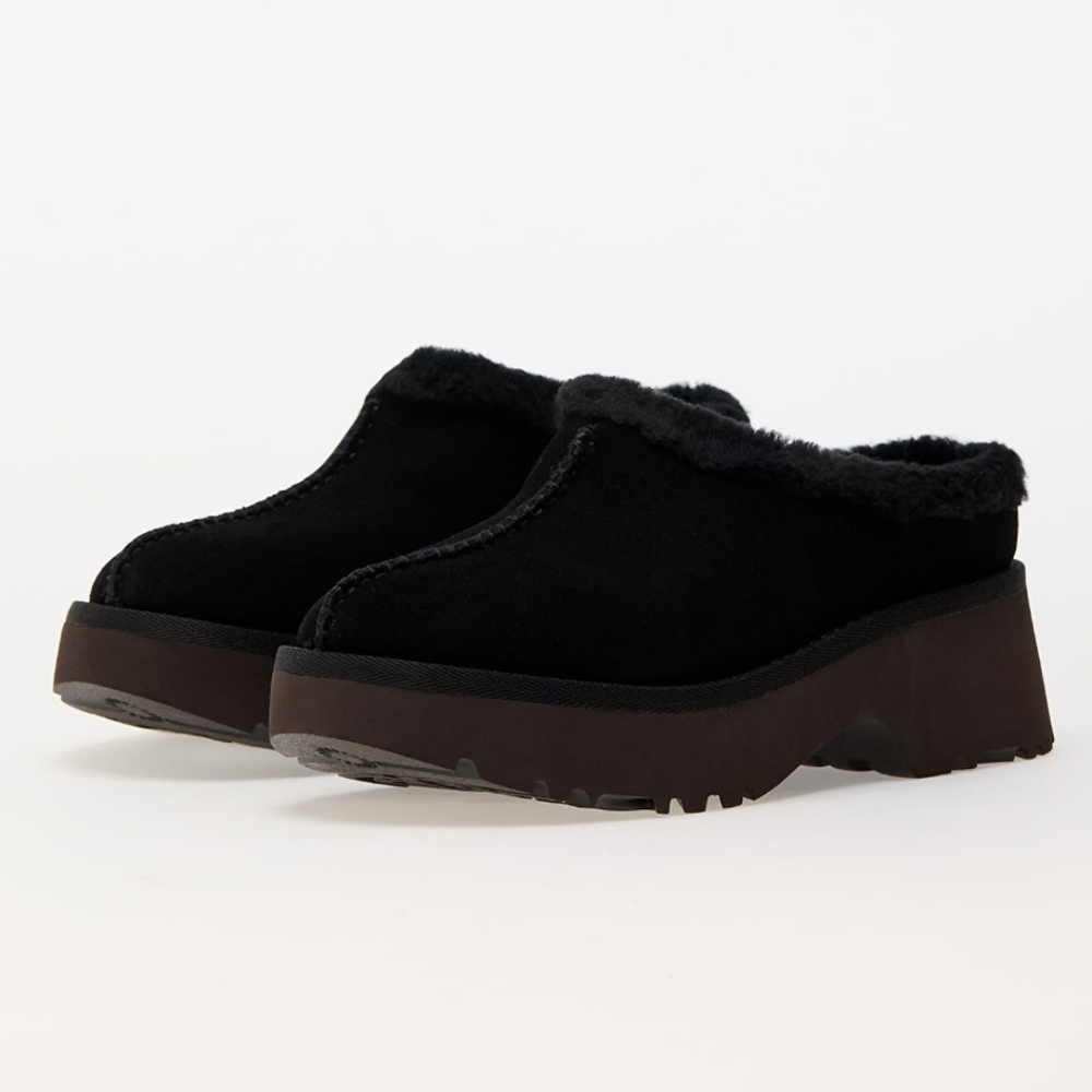UGG New Heights Cozy clogs